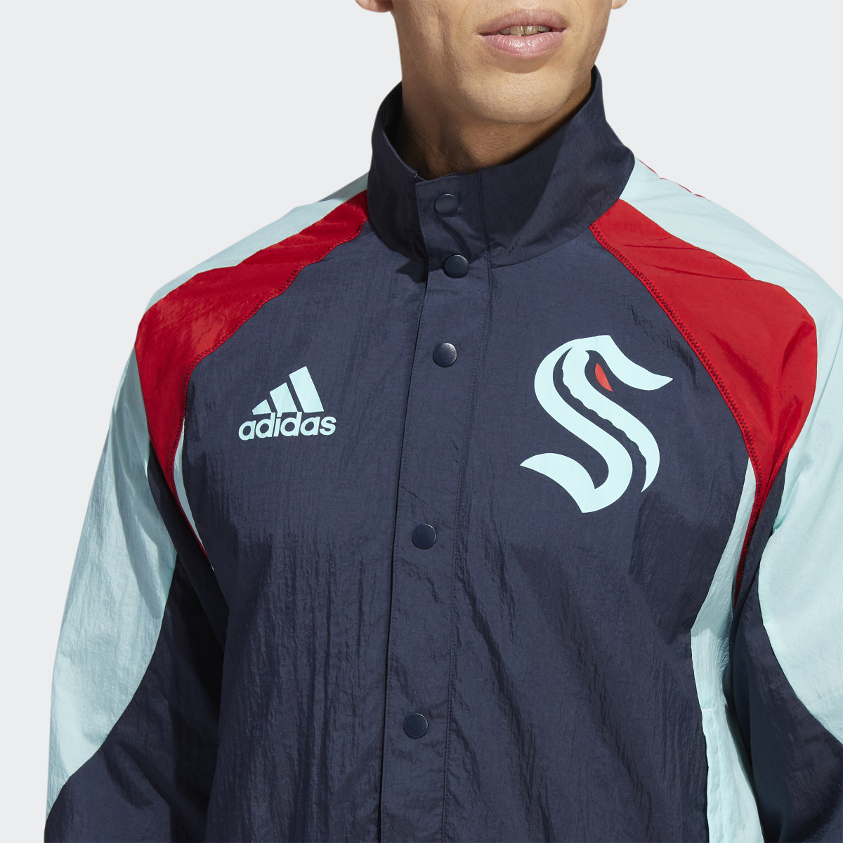 Adidas Kraken Reverse Retro Jacket. 6