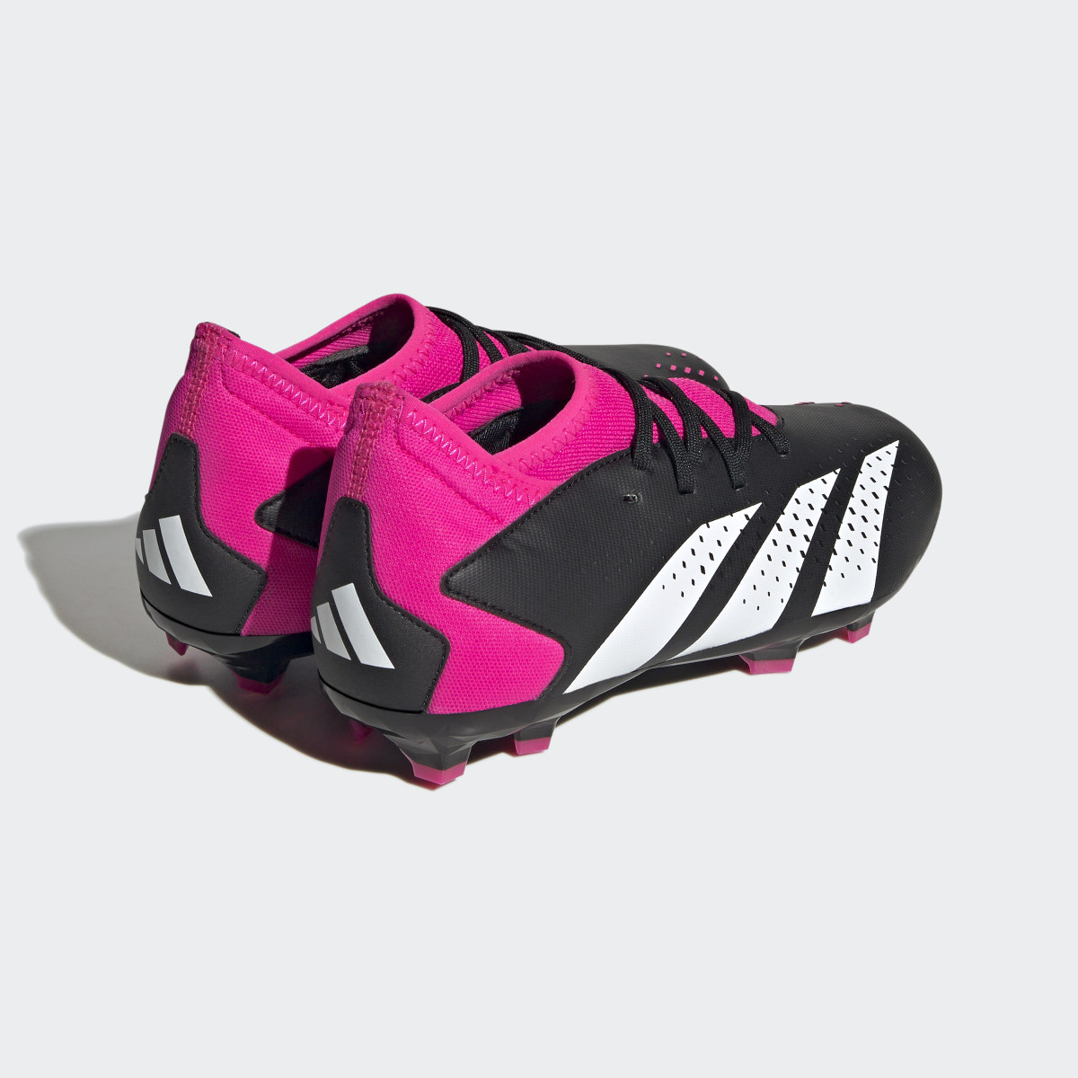 Adidas Calzado de Fútbol Predator Accuracy.3 Terreno Firme. 6