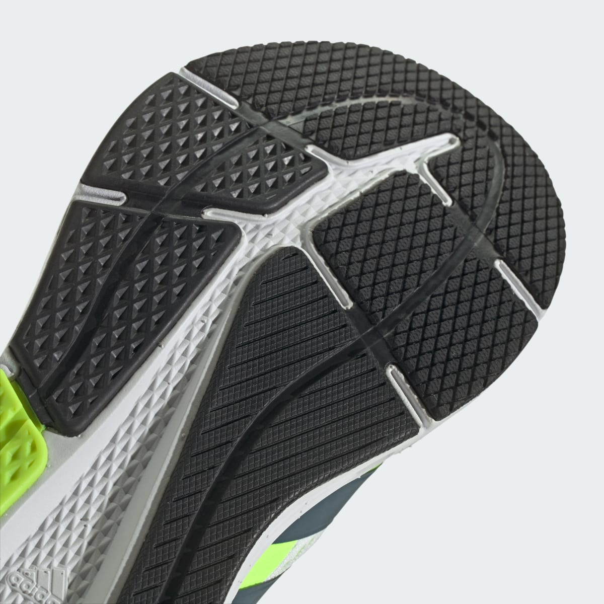 Adidas Questar Ayakkabı. 4