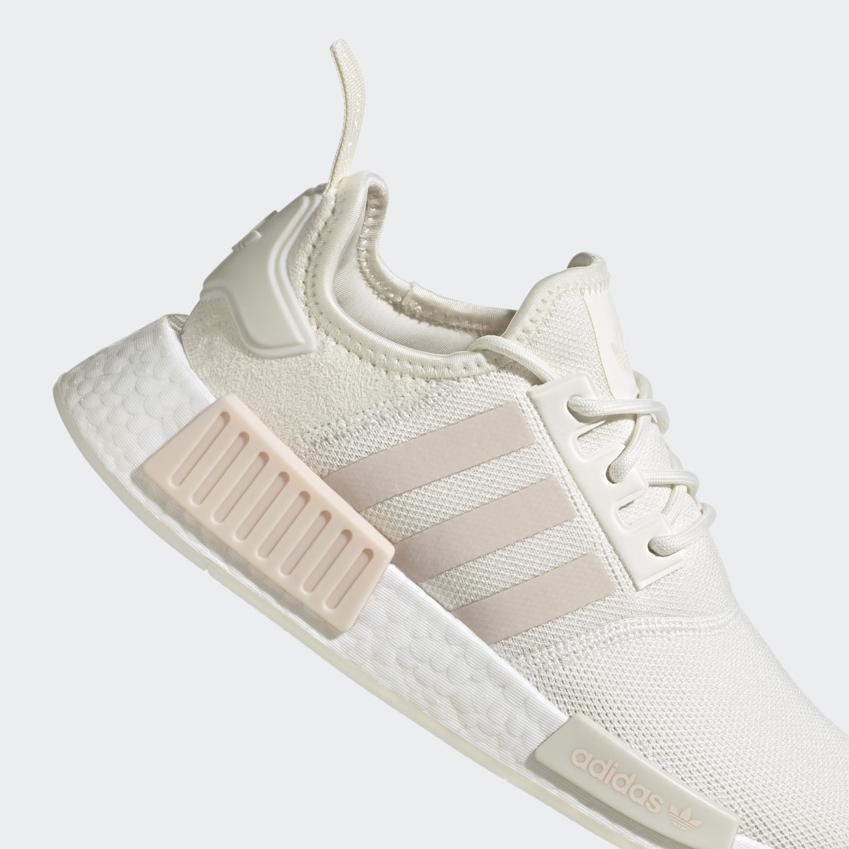 Adidas Tenis NMD_R1. 9