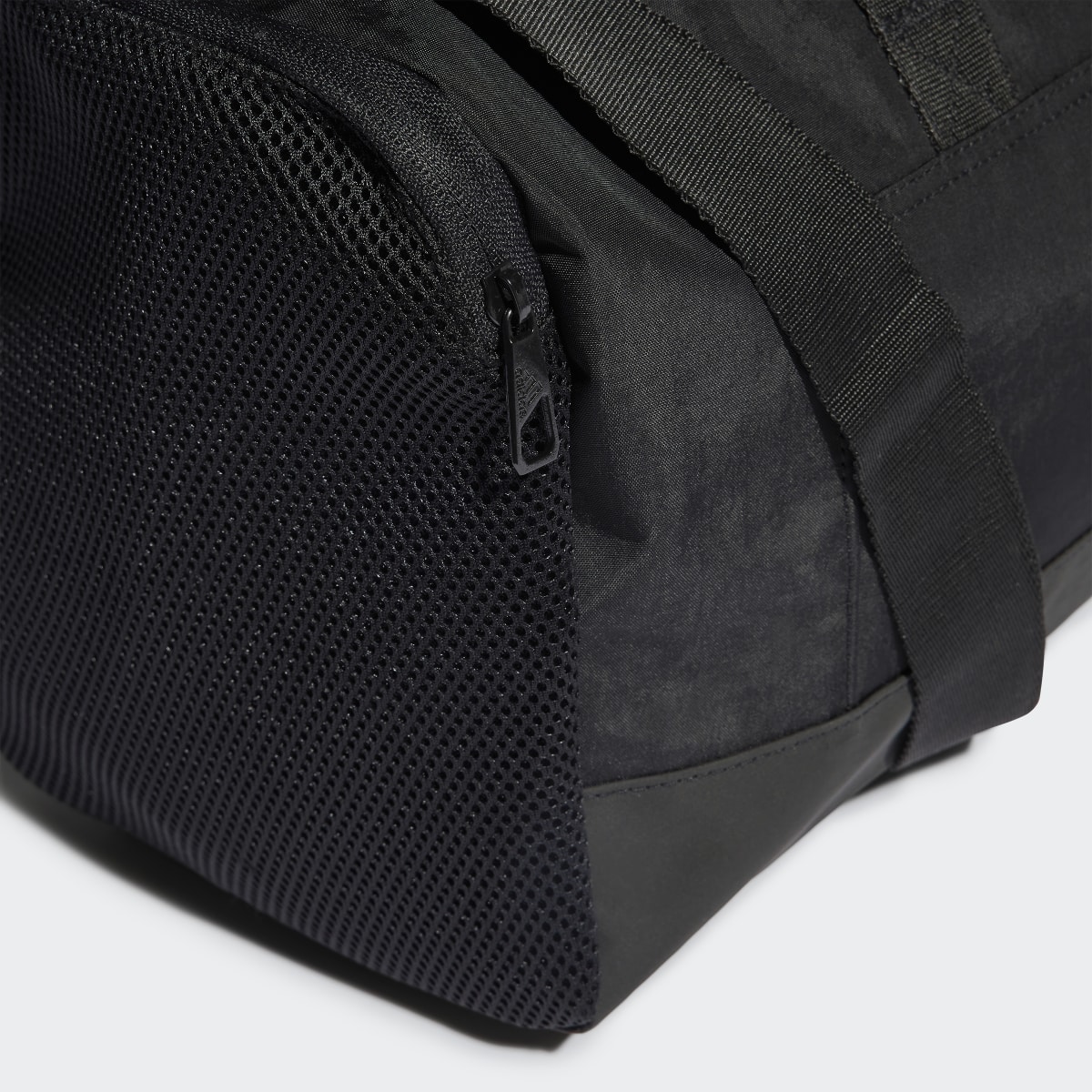 Adidas 4ATHLTS Duffel Bag Medium. 7