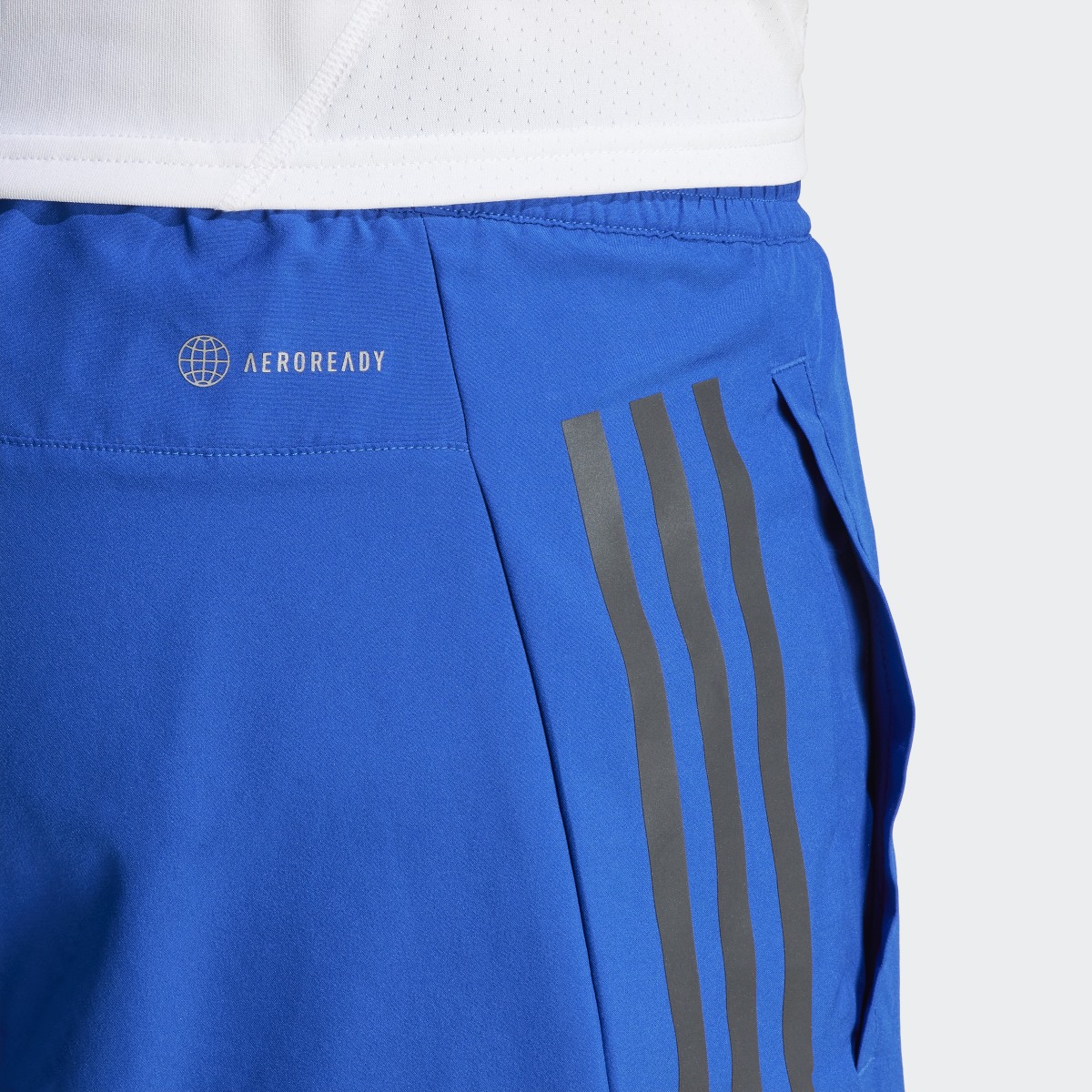 Adidas Run Icon Full Reflective 3-Streifen Shorts. 6