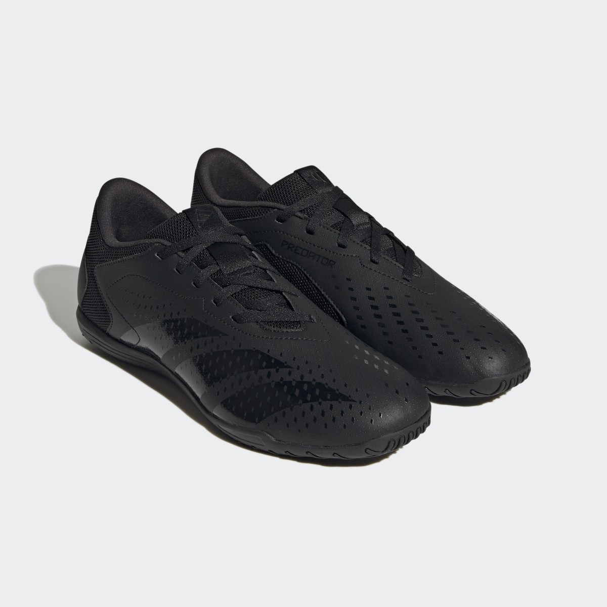 Adidas Calzado de Fútbol de Futsal Predator Accuracy.4 Cancha Cubierta. 5