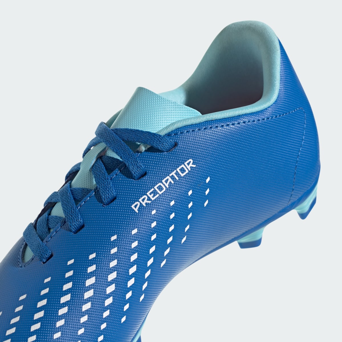 Adidas Calzado de Fútbol Predator Accuracy.4 Multiterreno. 9