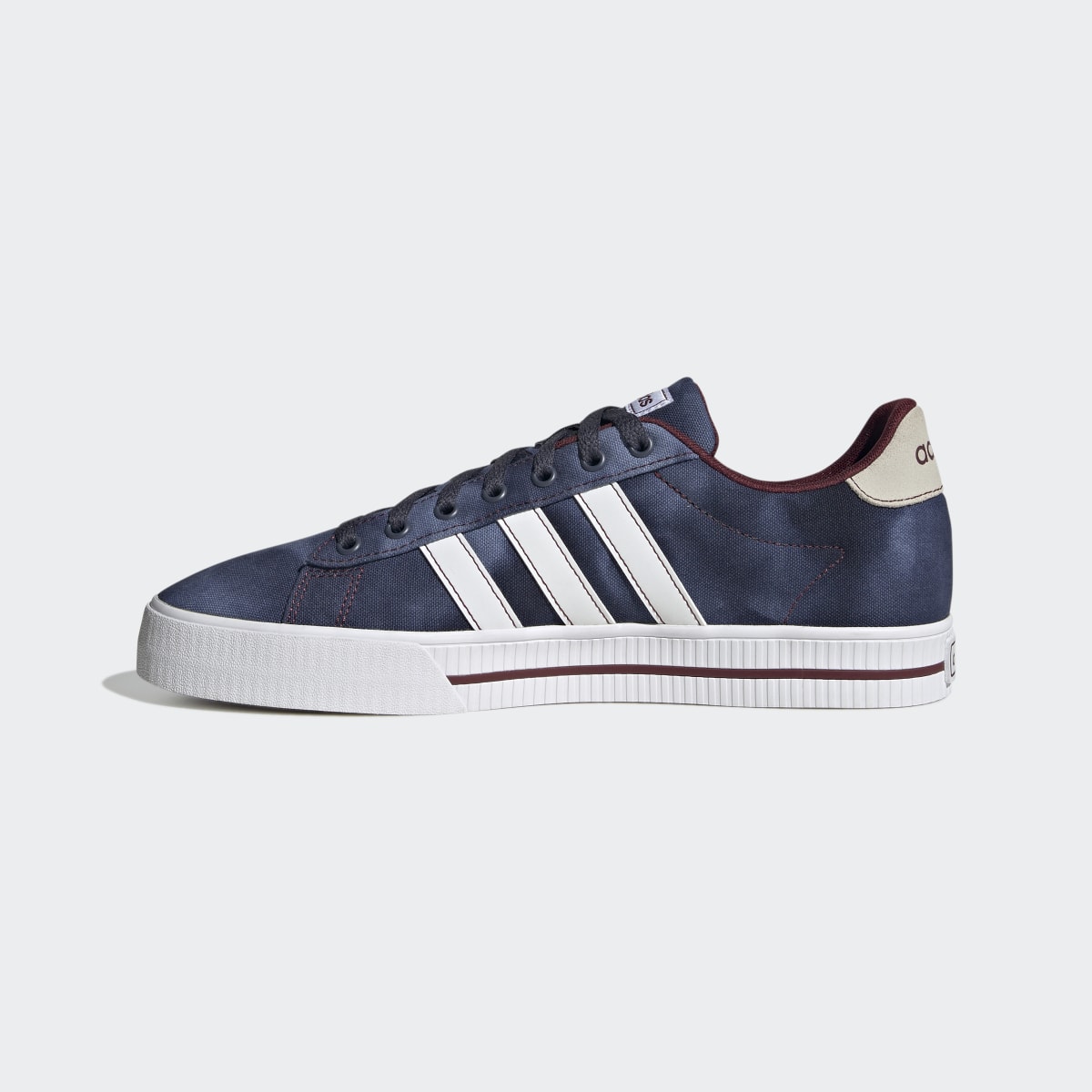 Adidas Chaussure en suède Daily 3.0 Lifestyle Skateboarding. 7