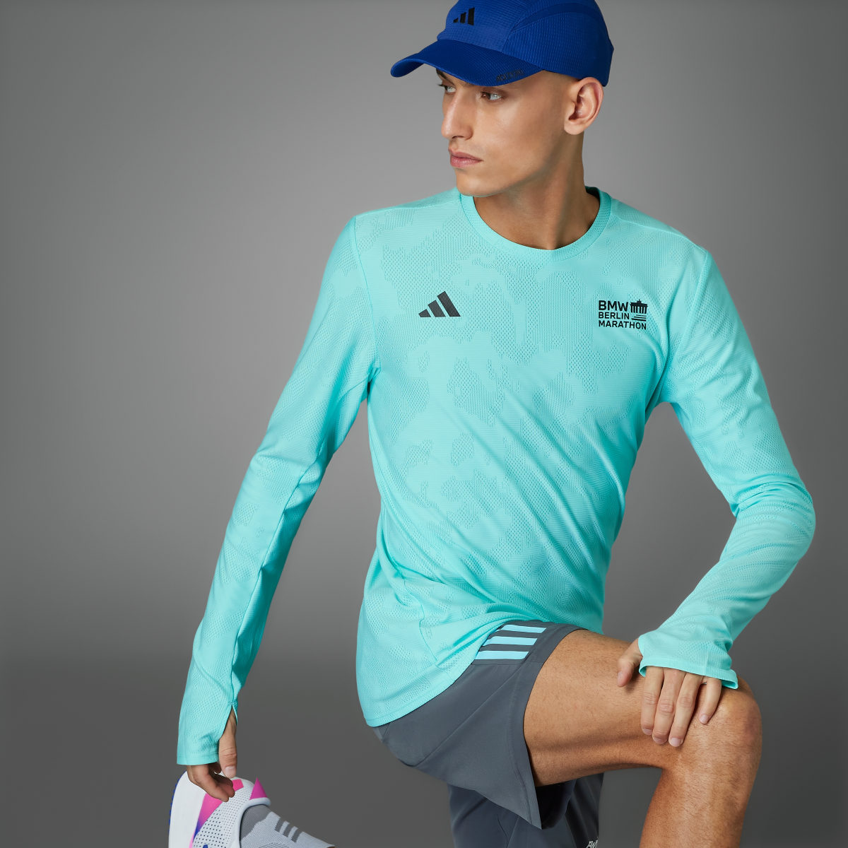 Adidas BMW BERLIN-MARATHON 2023 Made to Be Remade Long-Sleeve Top. 10