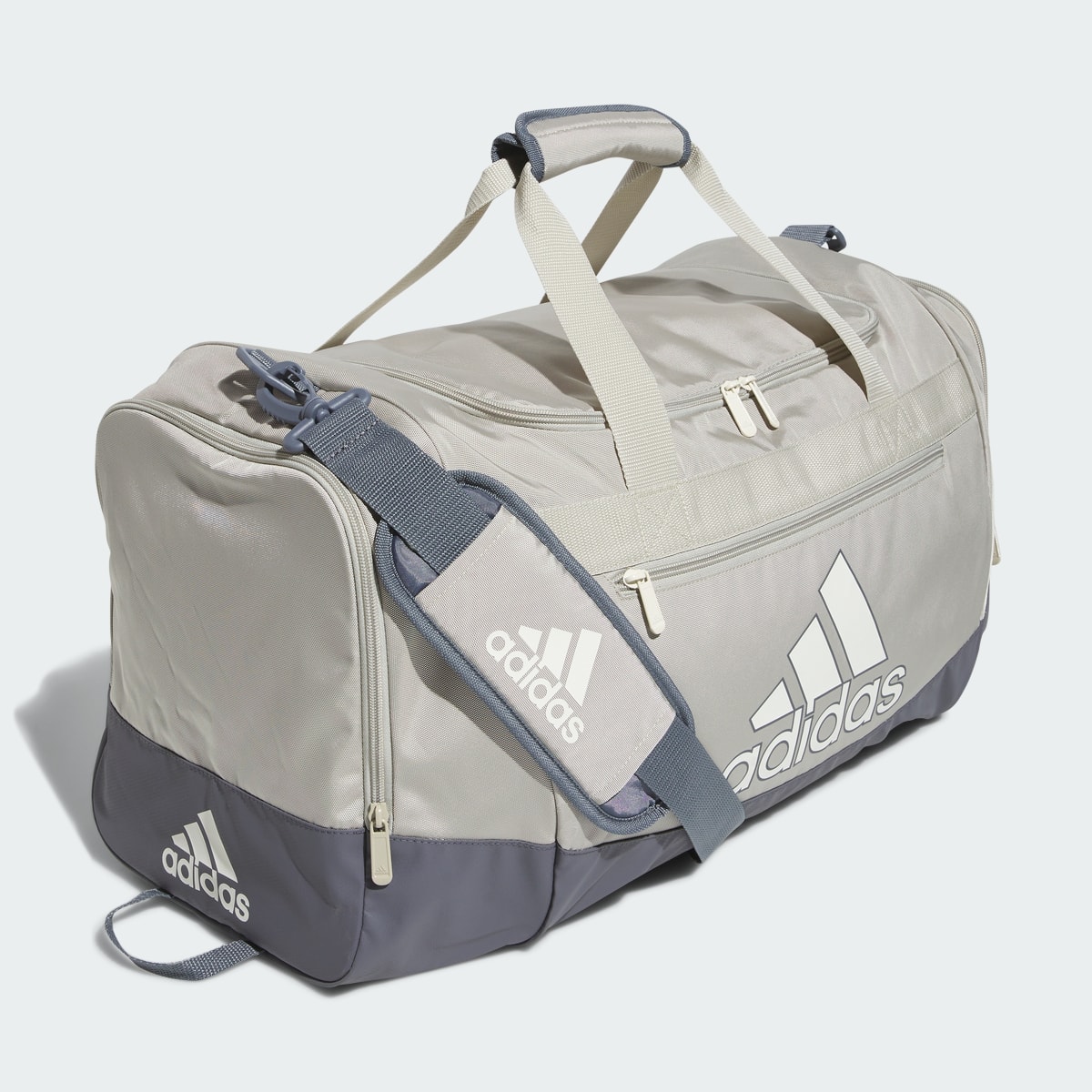 Adidas Defender IV Medium Duffel. 4