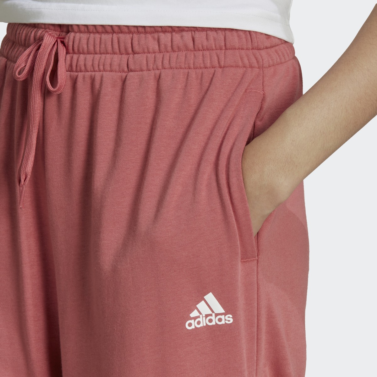 Adidas Pantaloni jogger Hyperglam 3-Stripes Oversized Cuffed with Side Zippers. 5