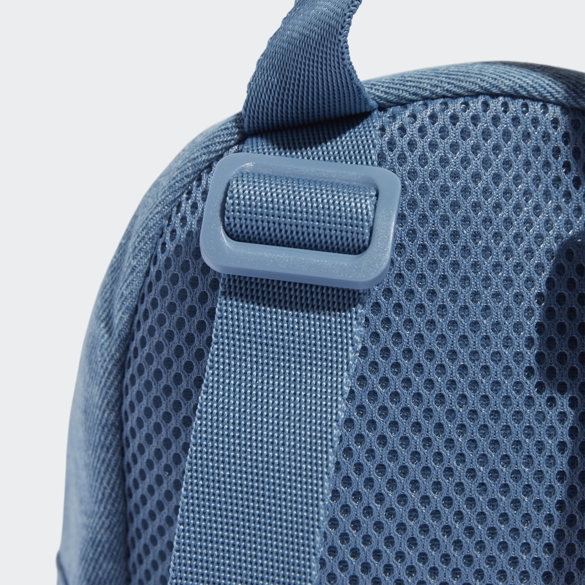 Adidas Mini Backpack. 7