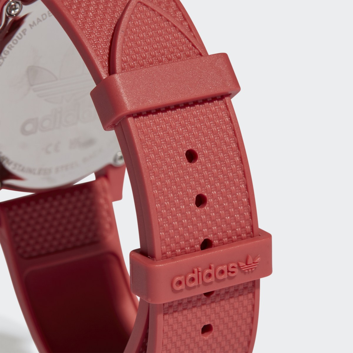 Adidas Montre Project One R. 6