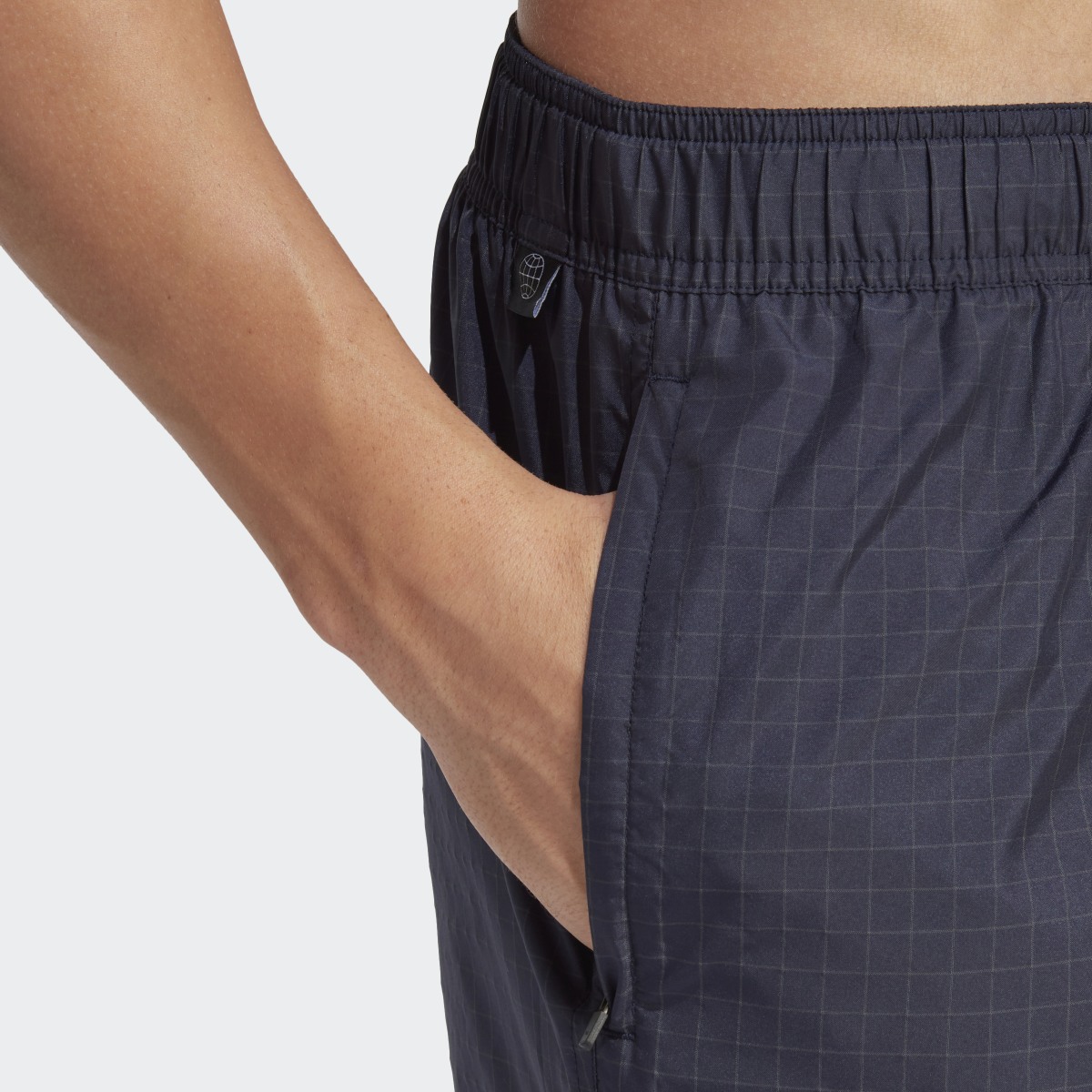 Adidas Parley Buckle Cargo Badeshorts – Genderneutral. 6