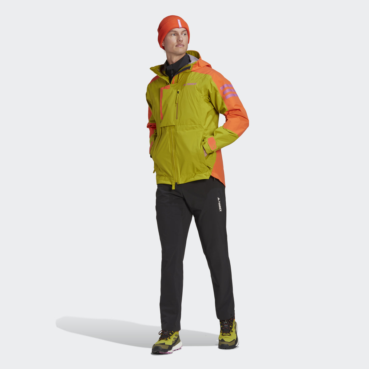 Adidas CHAQUETA TERREX XPLORIC RAIN.RDY MOUNTAIN. 9