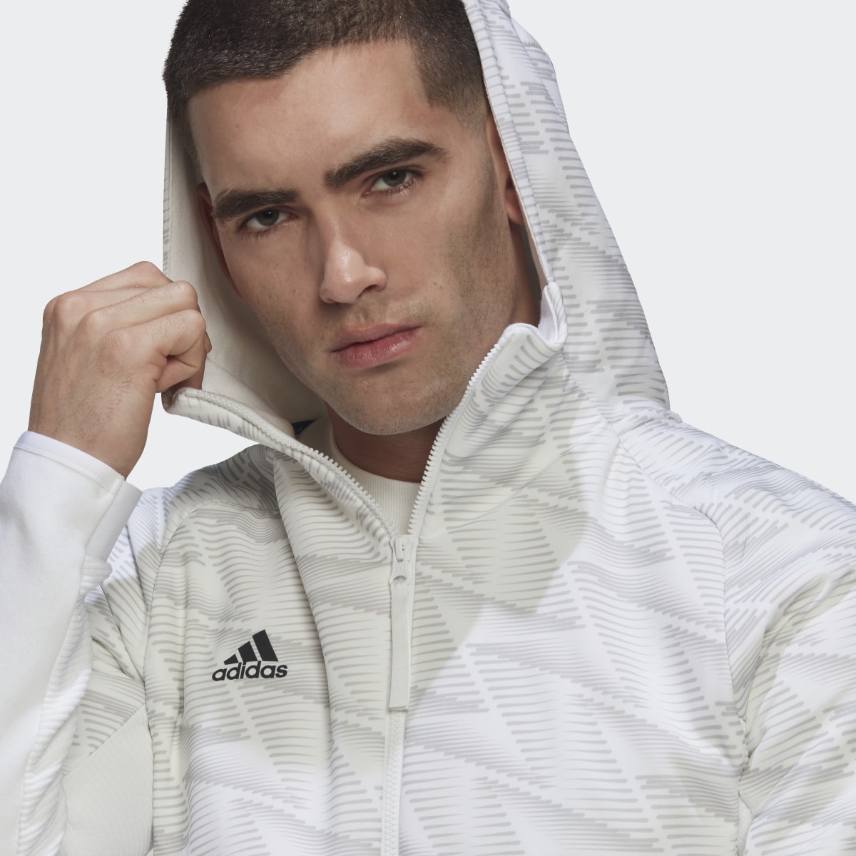 Adidas Chaqueta con capucha Designed for Gameday. 7