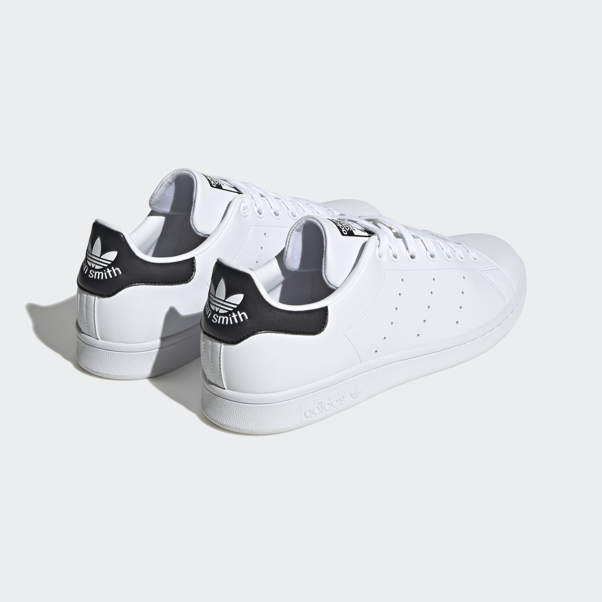 Adidas Scarpe Stan Smith. 6