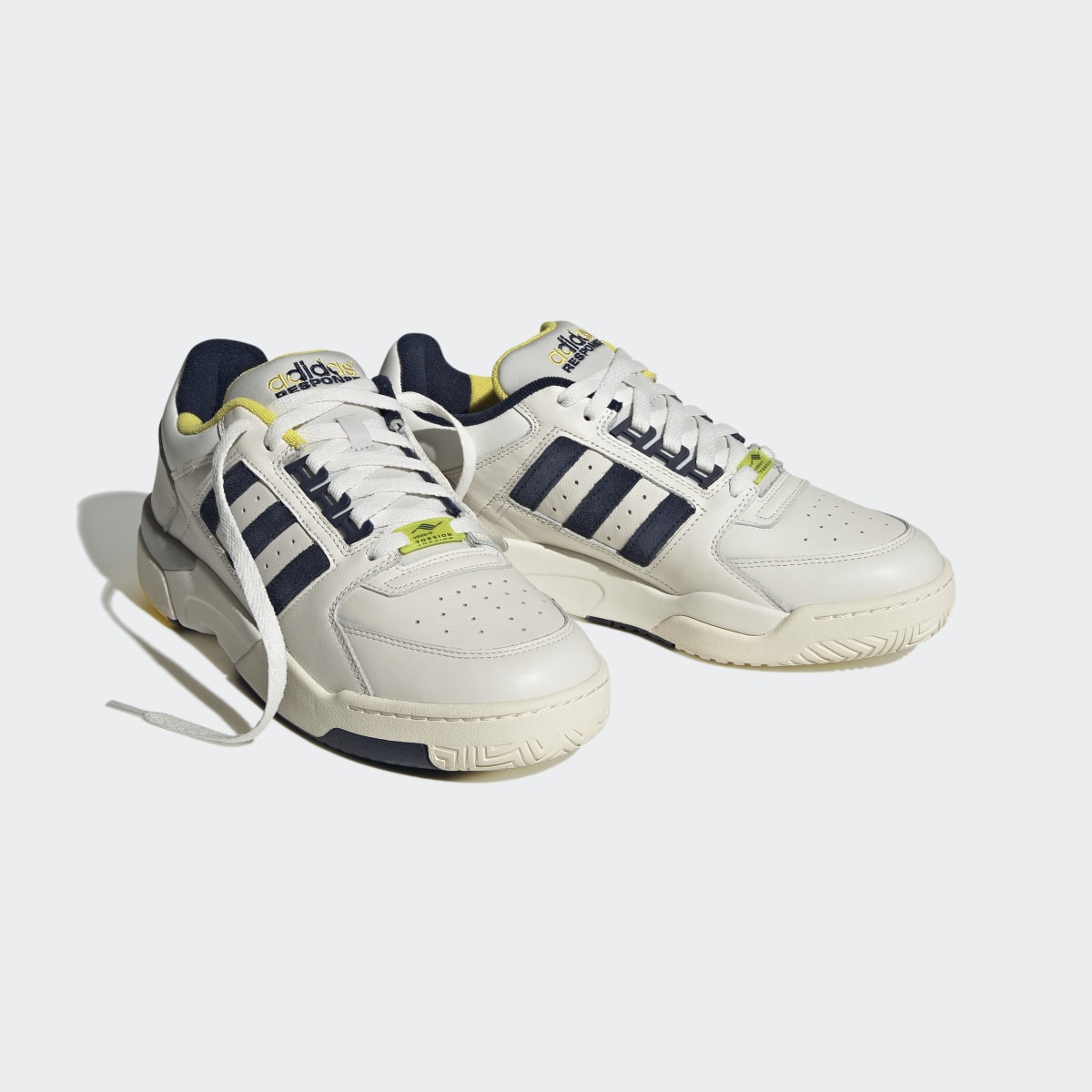 Adidas Chaussure Torsion Tennis Low. 5