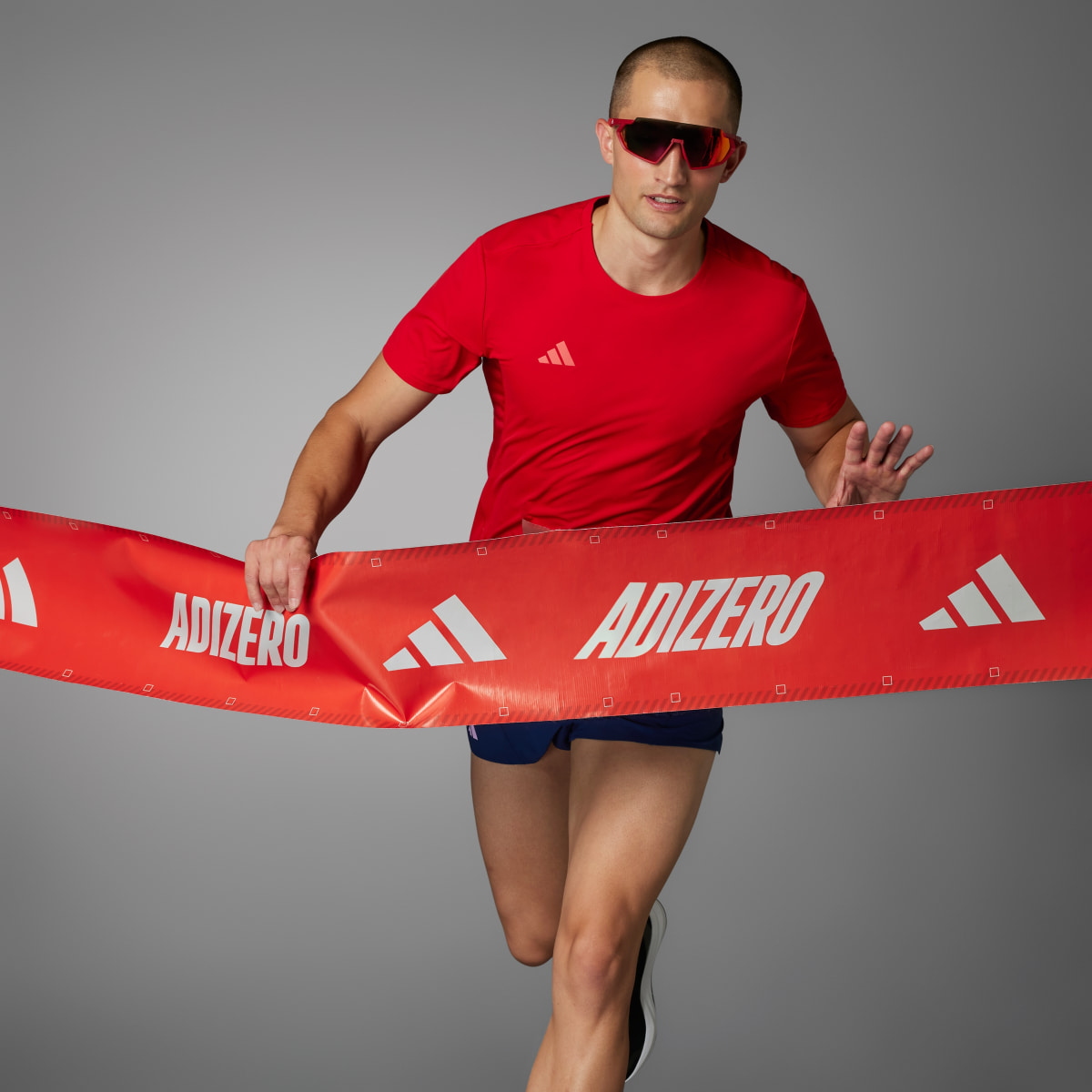 Adidas Playera de Running Adizero Essentials. 6