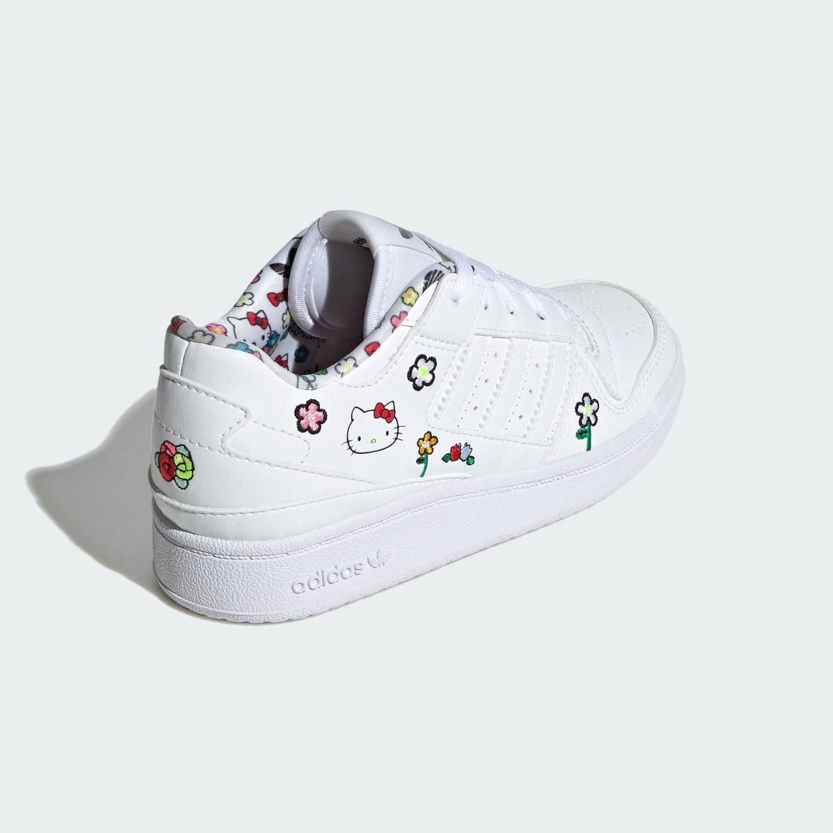 Adidas Tenis Forum Low adidas Originals x Hello Kitty para Niños. 6