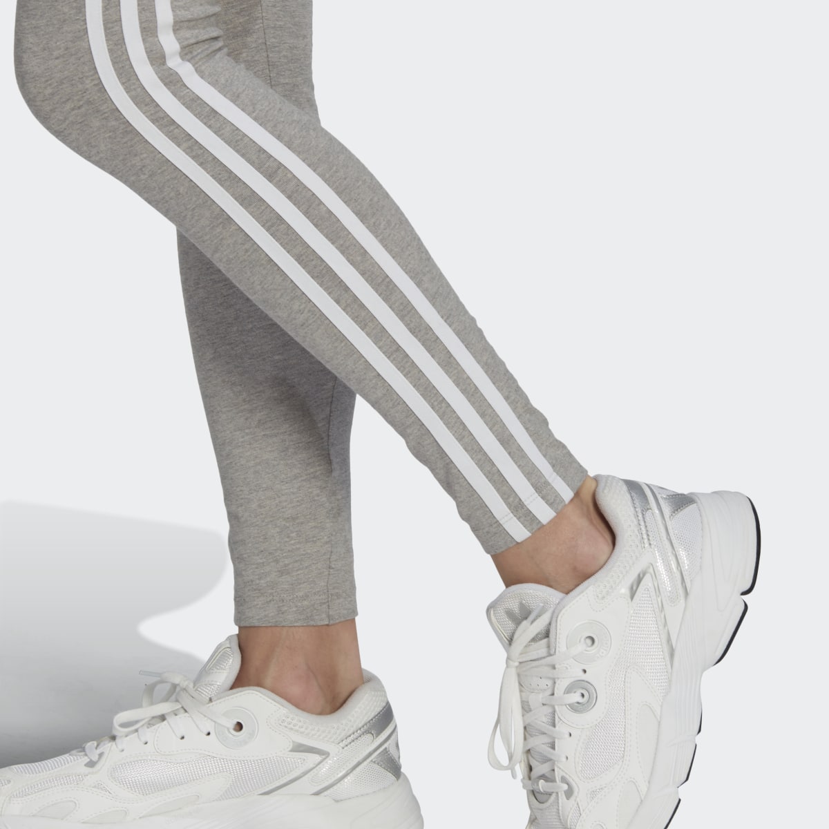 Adidas Mallas 3 Stripes Tight. 6