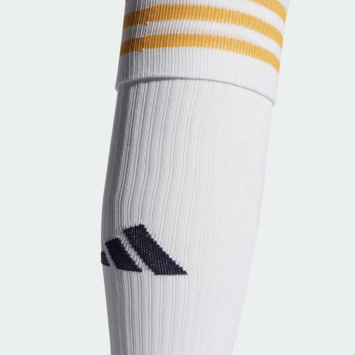 Adidas Chaussettes Domicile Real Madrid 23/24. 4