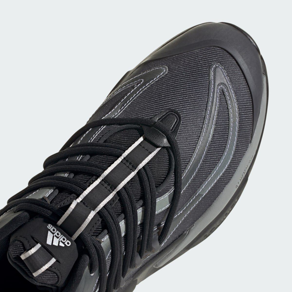 Adidas Tenis Alphaboost V1. 8