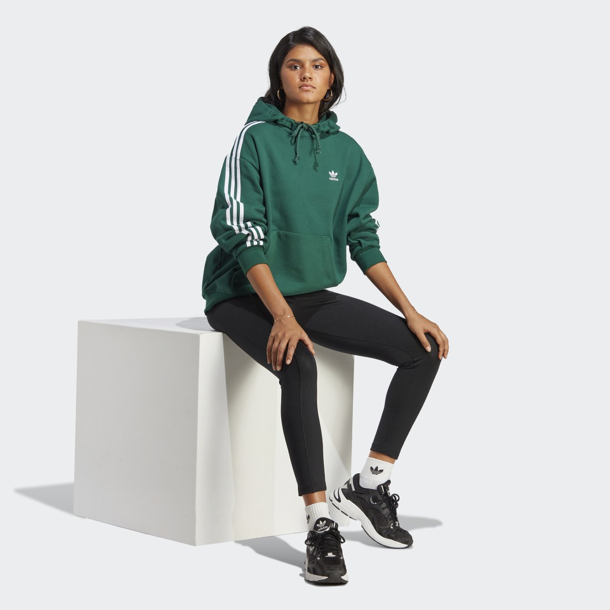 Adidas Camisola Oversize com Capuz Adicolor Classics. 4