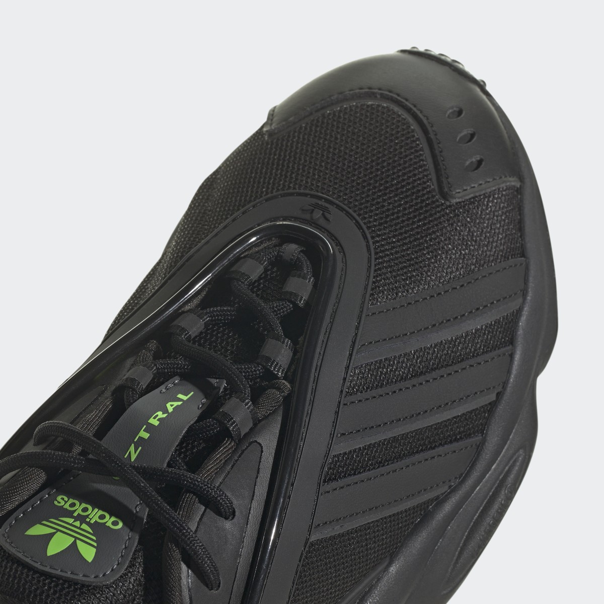 Adidas Oztral Ayakkabı. 9