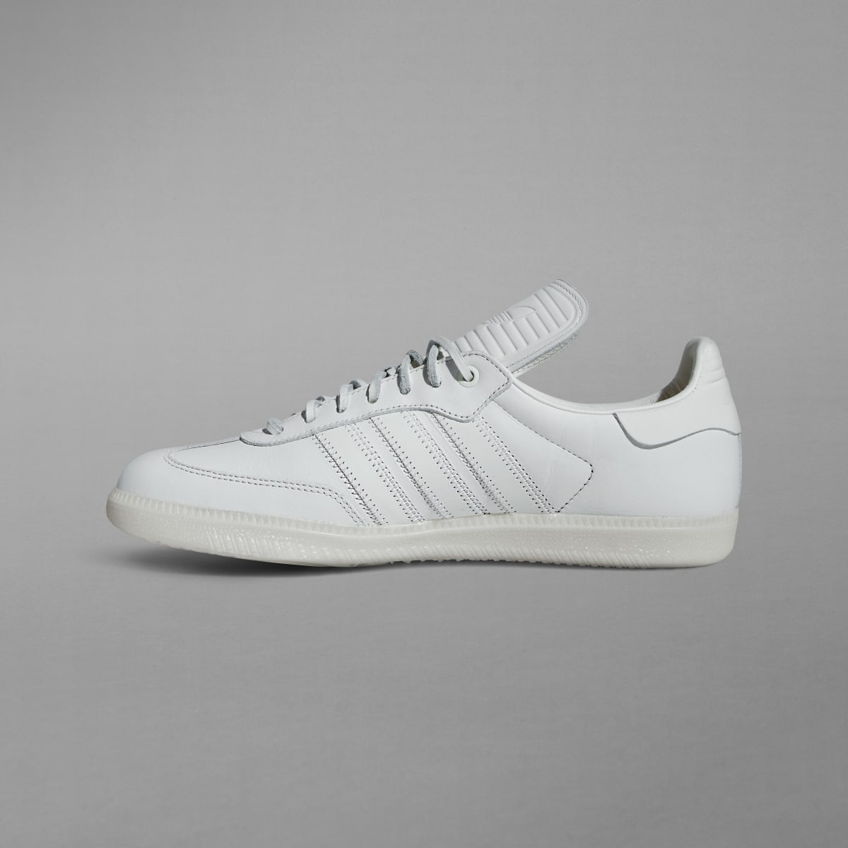 Adidas Buty Humanrace Samba. 9