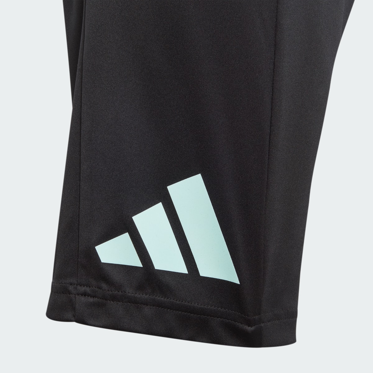 Adidas Shorts Train Essentials AEROREADY Logo Ajuste Clásico. 4