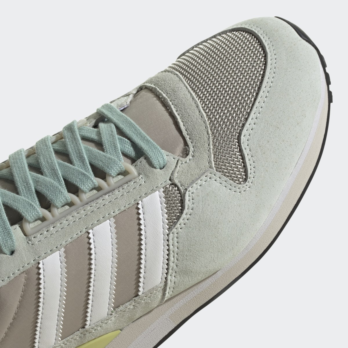 Adidas Chaussure ZX 500. 9