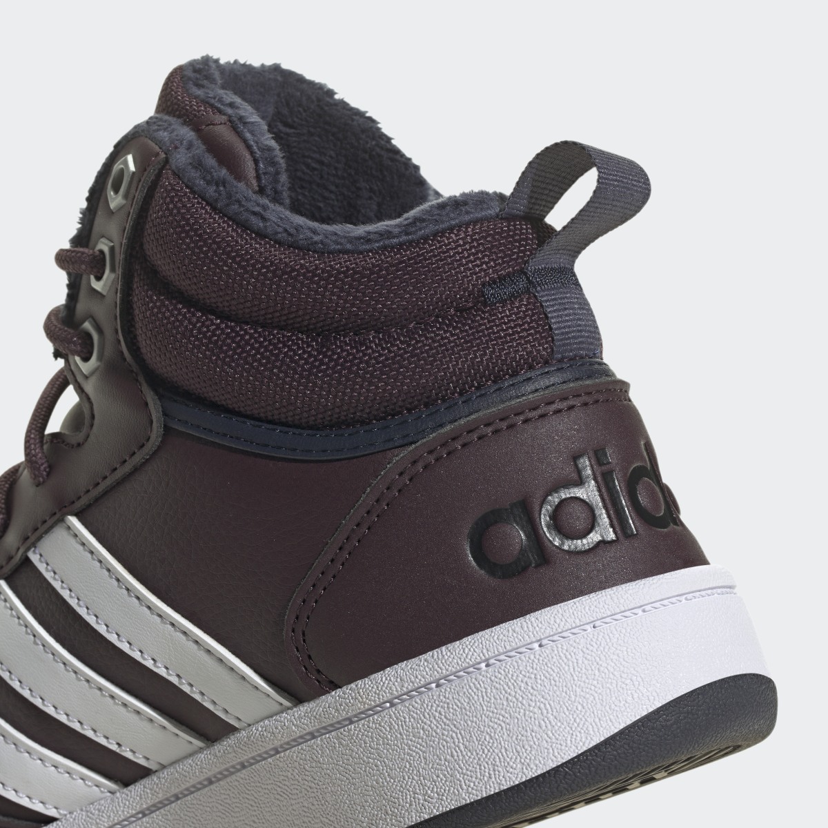 Adidas Sapatilhas de Inverno com Forro em Pelagem para Lifestyle e Basquetebol Hoops 3.0. 4