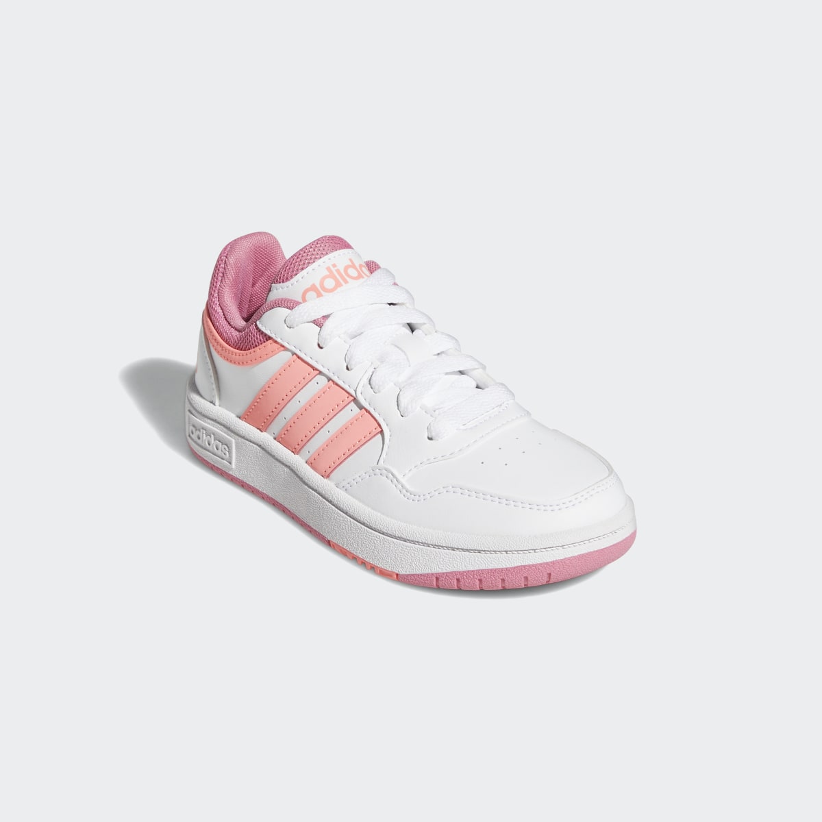 Adidas Chaussure Hoops. 5