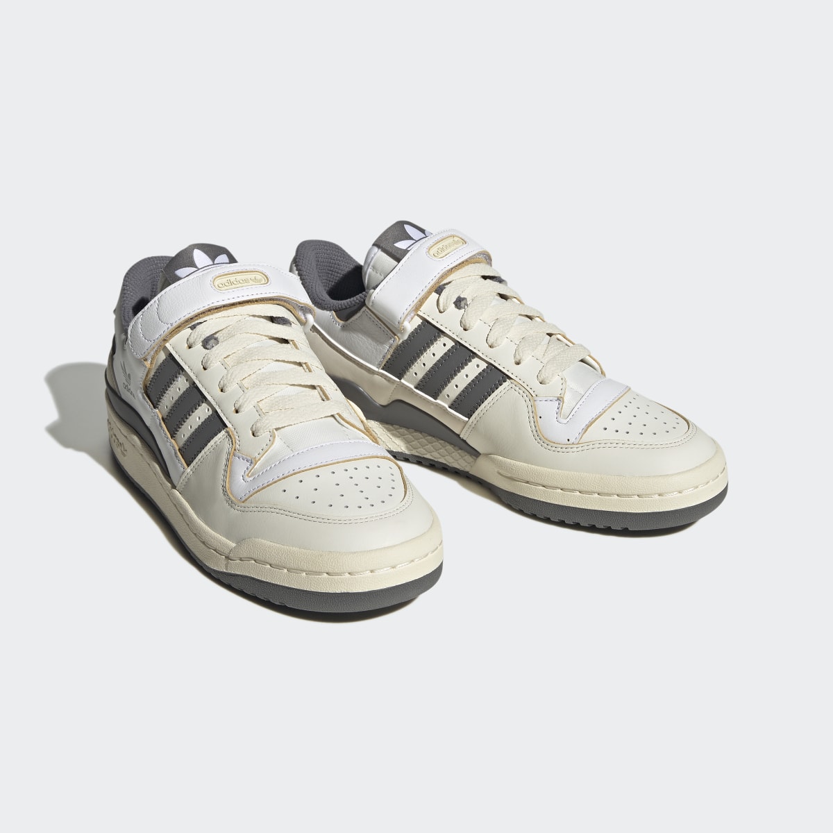 Adidas Forum 84 Low Shoes. 5