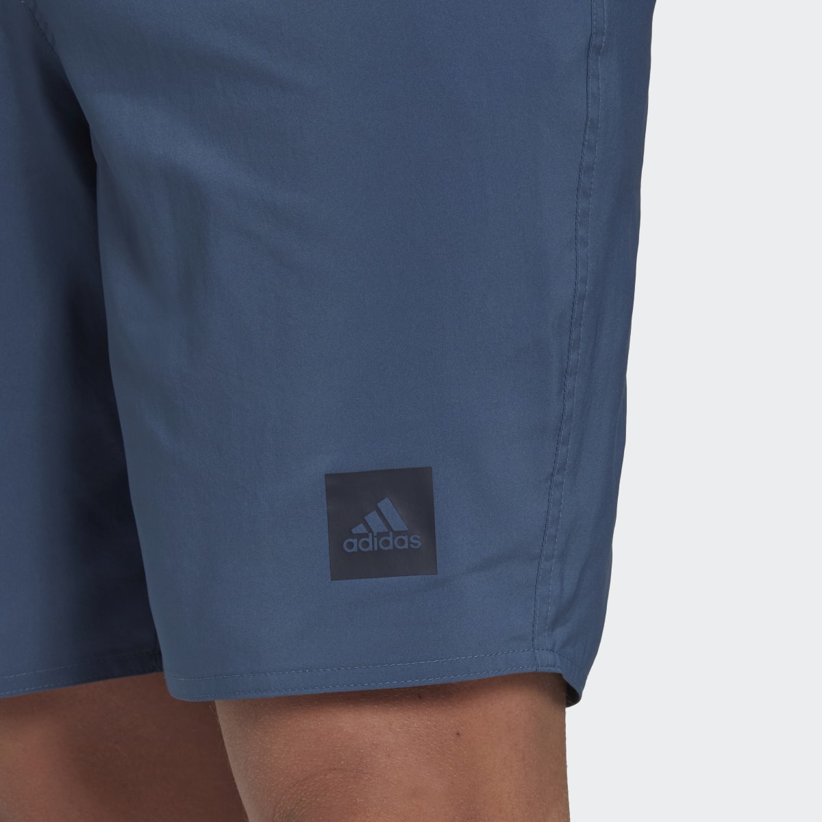 Adidas Classic-Length Solid Badeshorts. 5