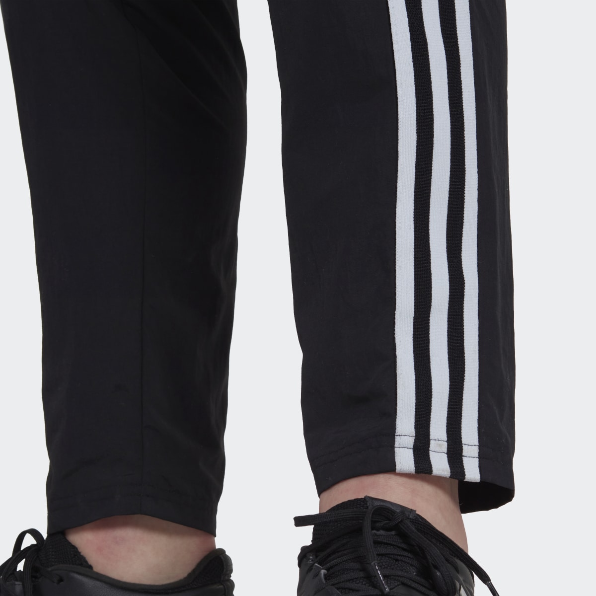 Adidas Tiro 23 Competition Presentation Pants. 6