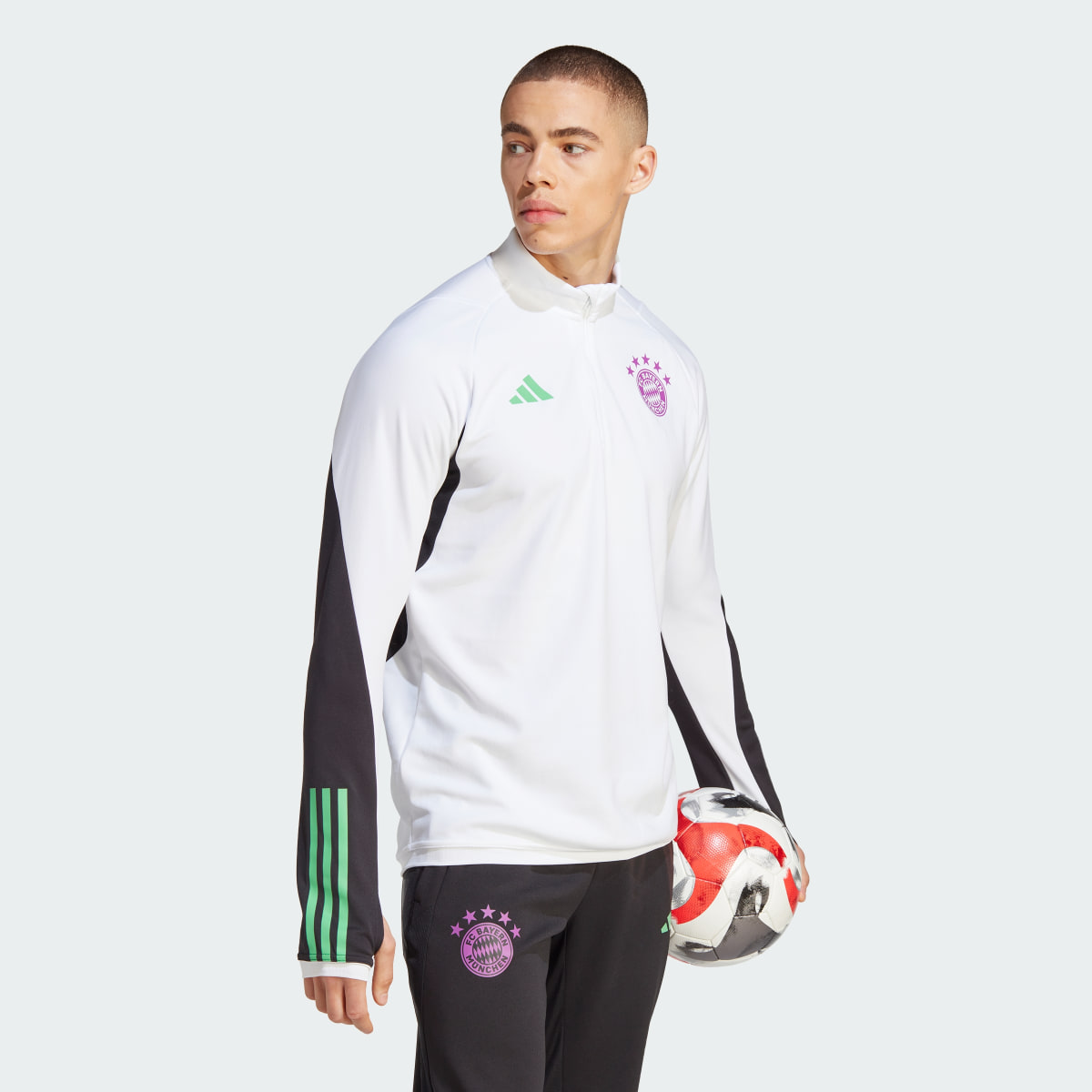 Adidas FC Bayern Tiro 23 Training Top. 4