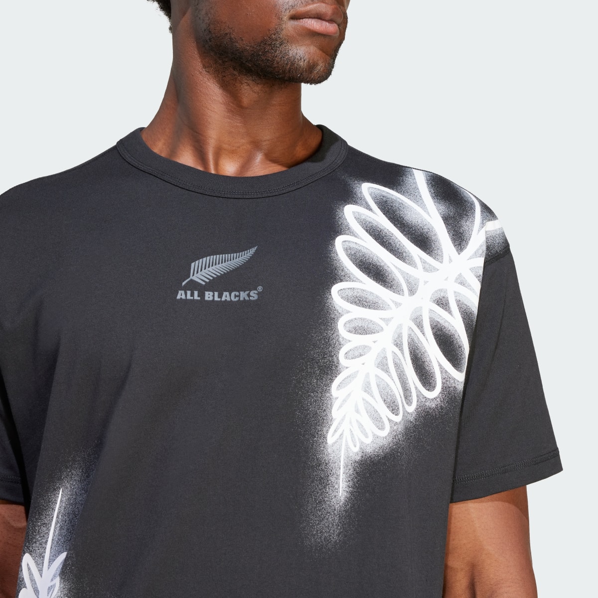 Adidas All Blacks Rugby Lifestyle Long-Length T-Shirt– Genderneutral. 6