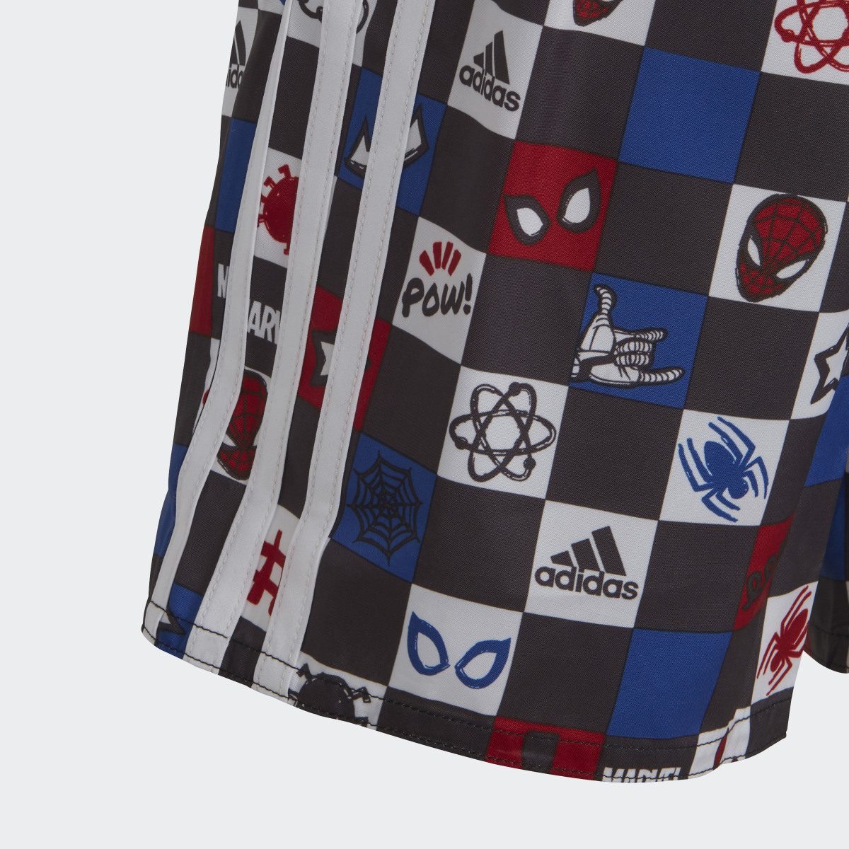 Adidas x Marvel's Spider-Man Badeshorts. 5