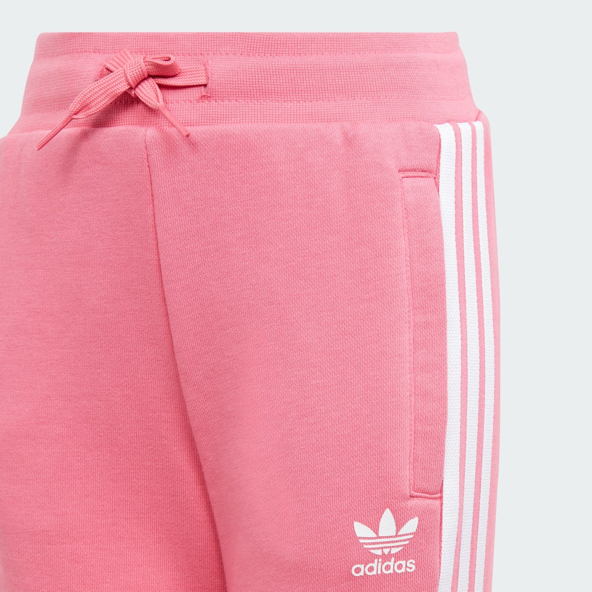 Adidas Ensemble Adicolor Hoodie. 7