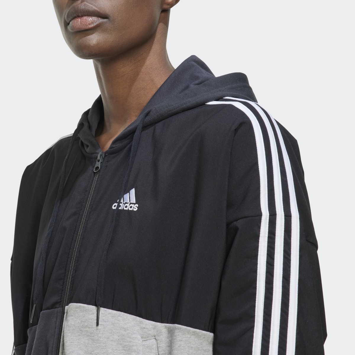 Adidas Veste à capuche entièrement zippée Essentials 3-Stripes Colorblock. 6