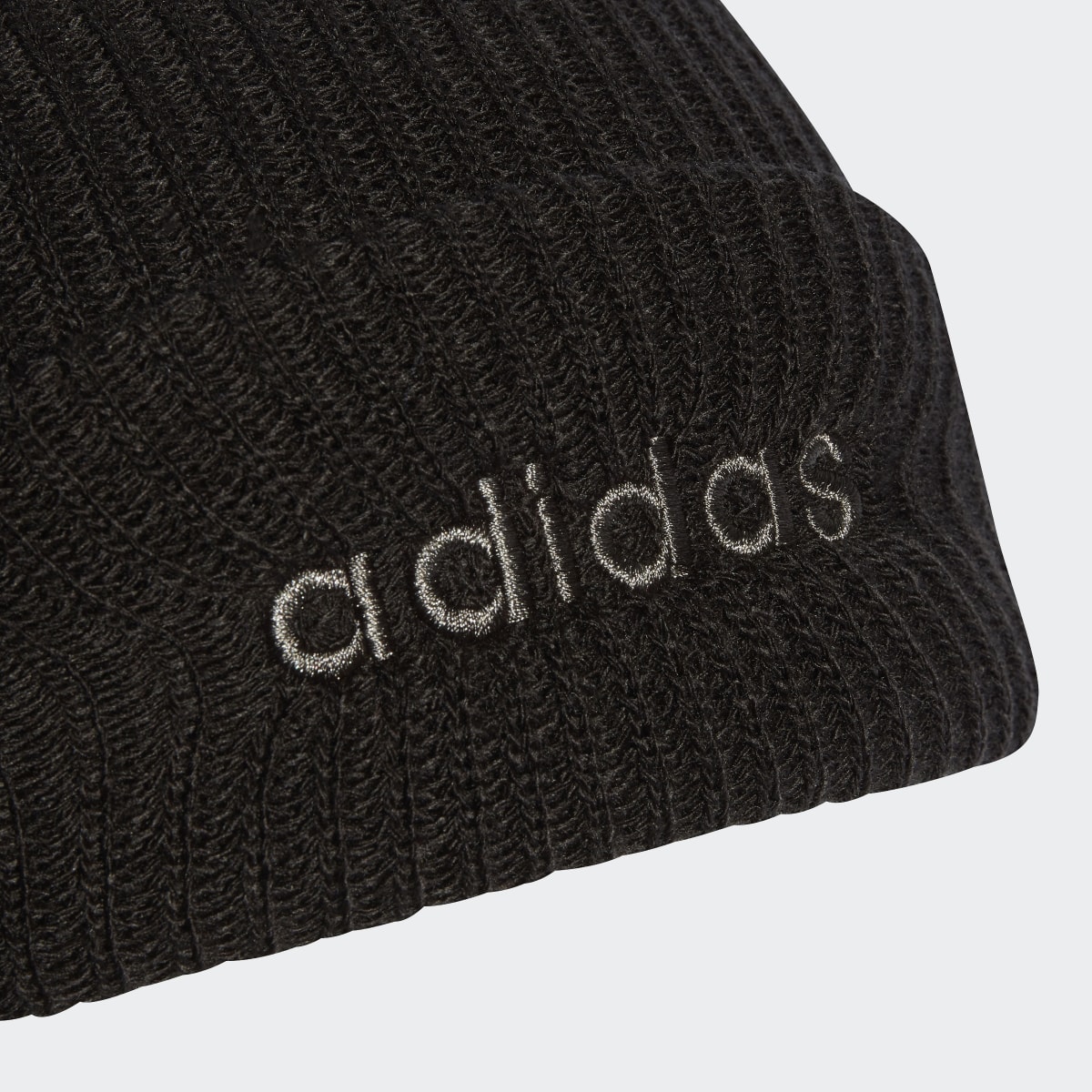 Adidas Gorro Clássico. 4