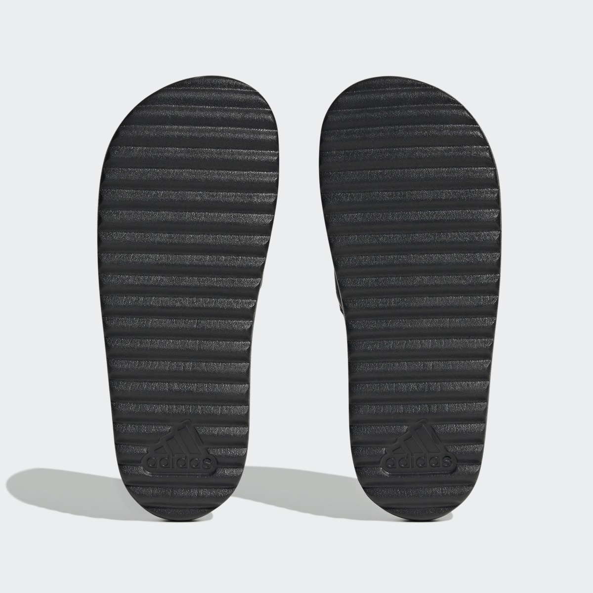 Adidas Platform adilette. 4