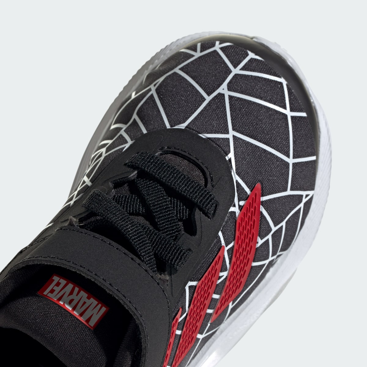 Adidas Sapatilhas Duramo SL Marvel – Criança. 10