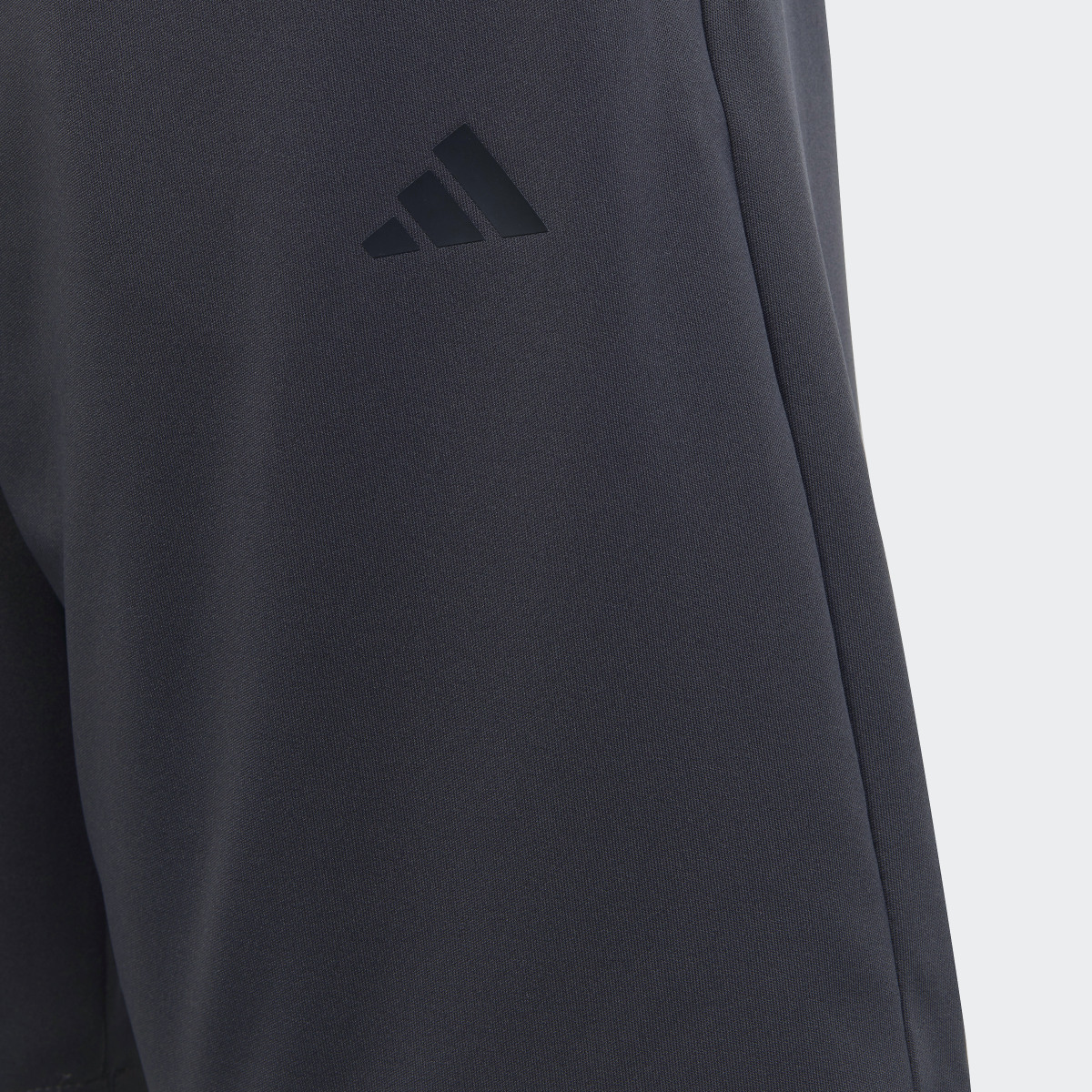 Adidas Train Essentials AEROREADY 3-Stripes Regular-Fit Training Takımı. 11