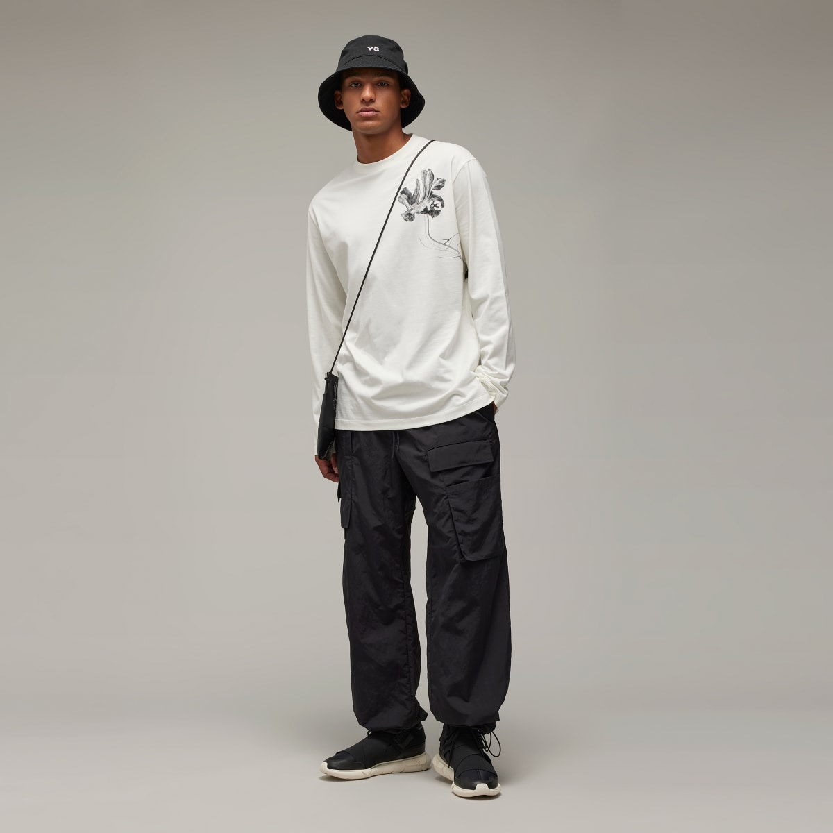 Adidas Y-3 Graphic Long Sleeve Tee. 4