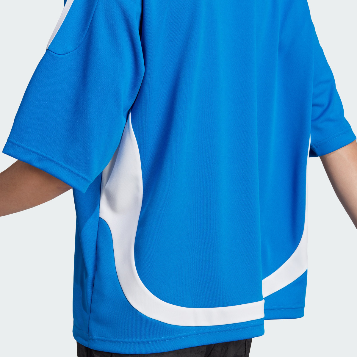 Adidas T-SHIRT OVERSIZE ADILENIUM. 7