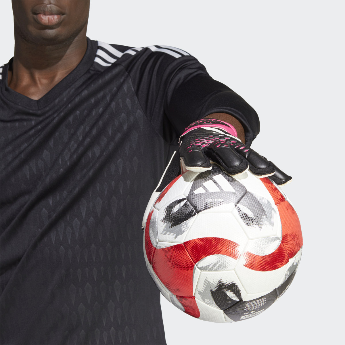 Adidas Predator Match Gloves. 7