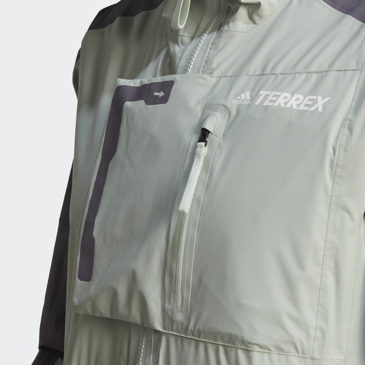 Adidas TERREX XPLORIC RAIN.RDY WANDERJACKE. 14