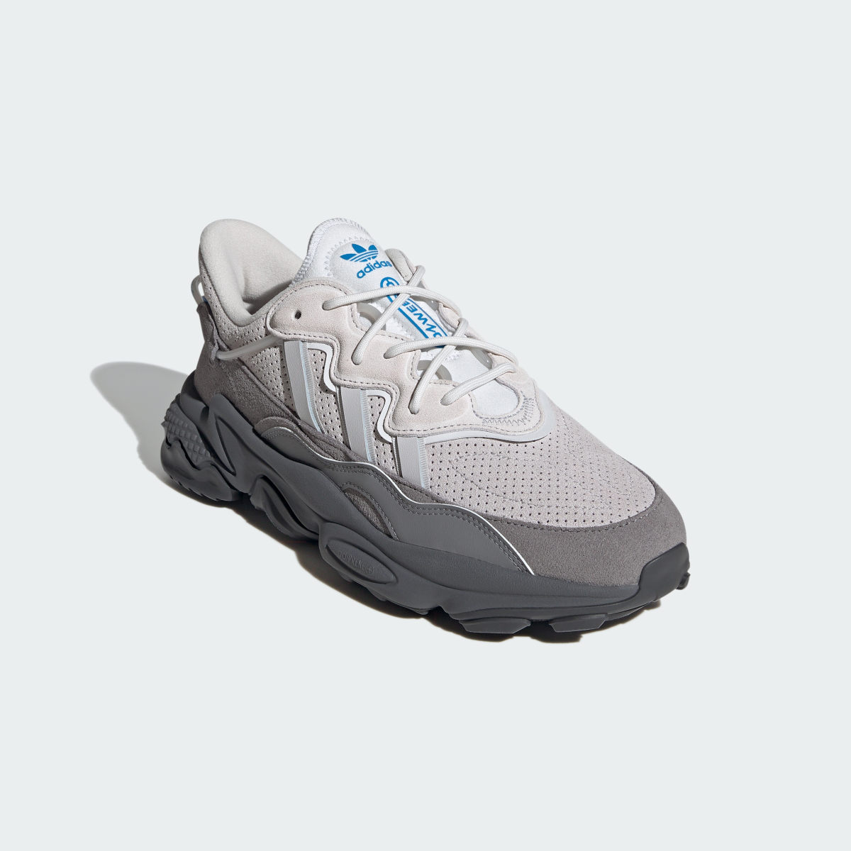 Adidas OZWEEGO TR Shoes. 5