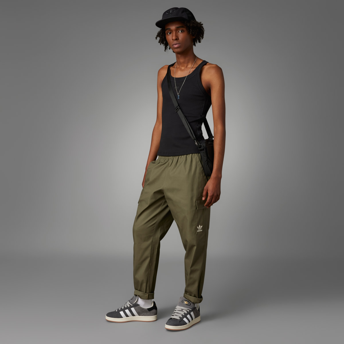 Adidas Pantalón Enjoy Summer Cargo. 4