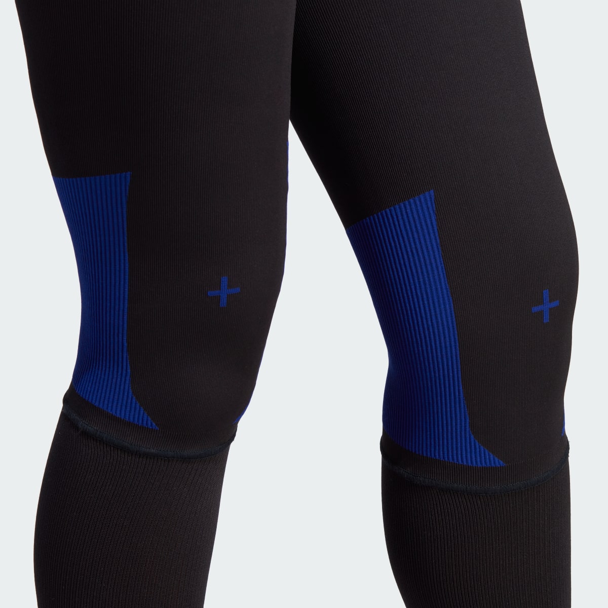 Adidas Leggings sem Costuras Techfit Recharge. 6